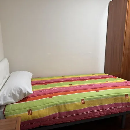 Piso 3 Hab Cerca De Av Madrid Con Wifi