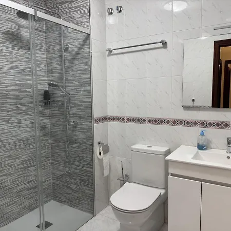 Piso 3 Hab Cerca De Av Madrid Con Wifi Apartment Vigo