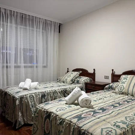 Piso 3 Hab Cerca De Av Madrid Con Wifi * Vigo